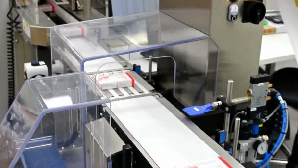 Delta Acrylic Works – Clear Acrylic Machine Guards & Safety Covers 6 دلتا لأعمال الأكريليك – كفرات وحواجز شفافة لحماية المعدات الصناعية